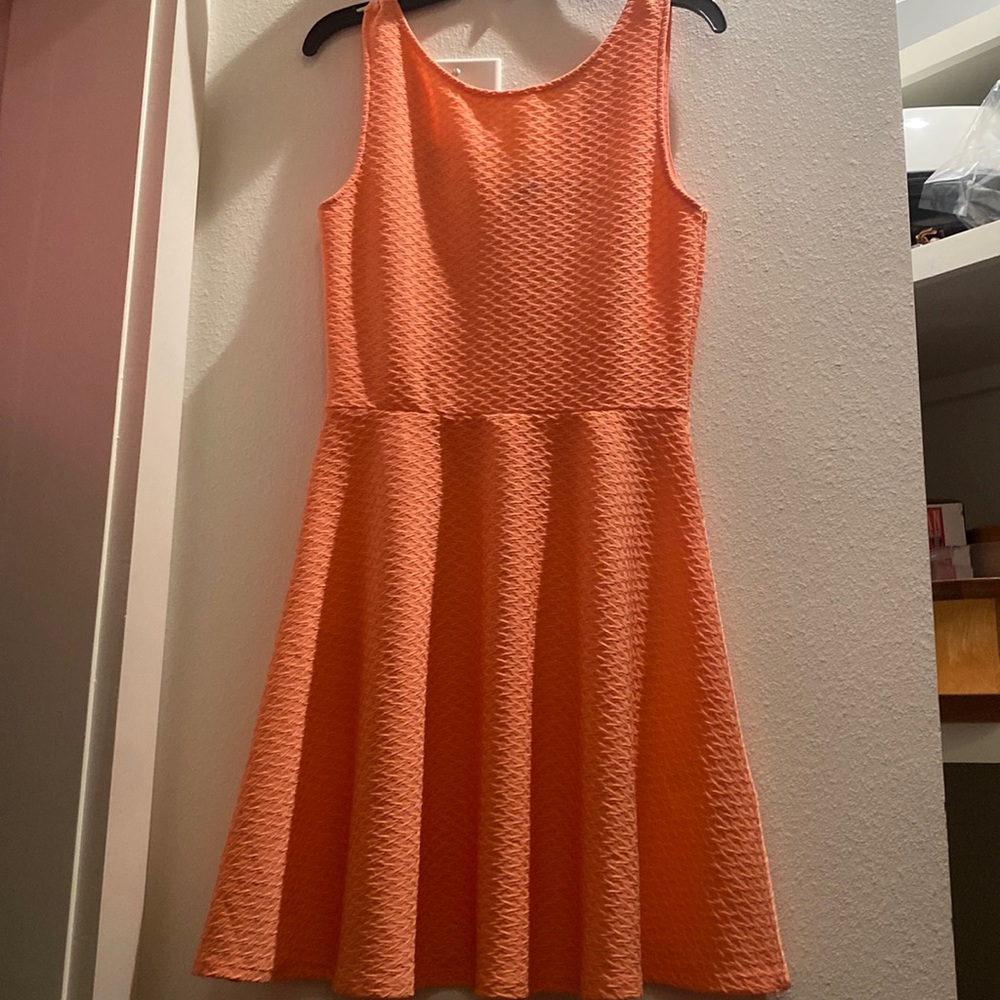 Peach/pink H&M dress